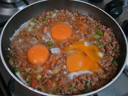 Yumurtalı Kıyma Yumurtalı Kıyma