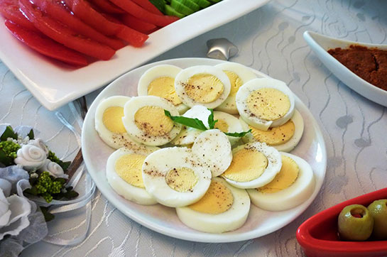 Yumurta Haşlama Tarifi ve Malzemeleri